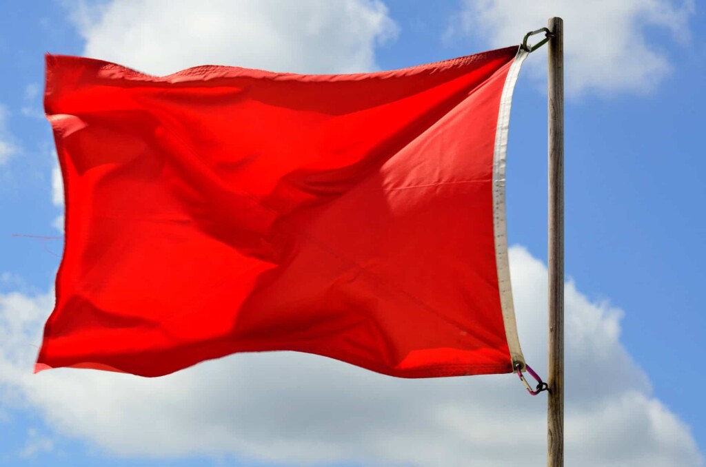 5 Red Flags to Avoid When Hiring a Digital Marketing firm